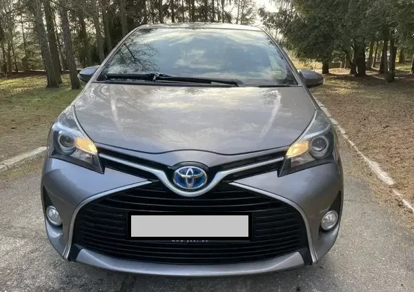 Toyota Yaris cena 45900 przebieg: 182500, rok produkcji 2015 z Starachowice małe 232